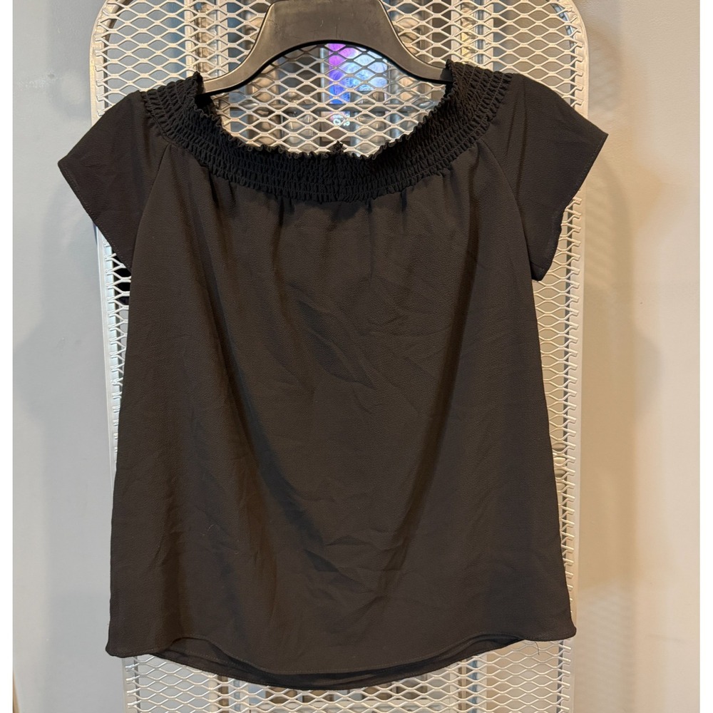 Drew Top Womens XS blouse top Black Smock Neck Off Shoulder